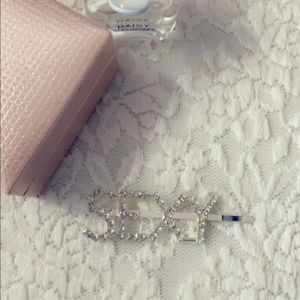 Hair clip - Picture 4 of 4